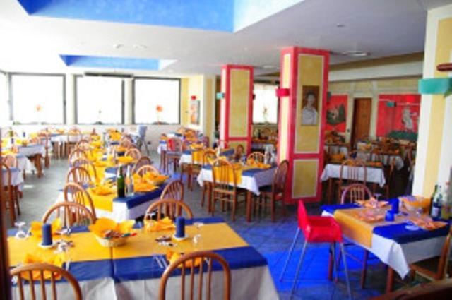 Hotel La Fenice Lignano Sabbiadoro Dış mekan fotoğraf