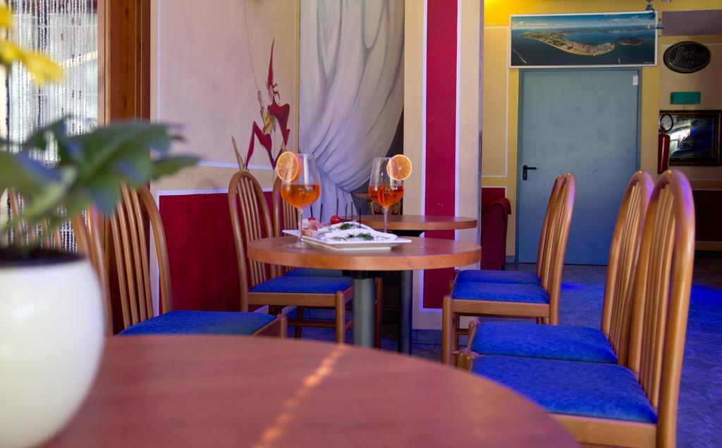Hotel La Fenice Lignano Sabbiadoro Dış mekan fotoğraf