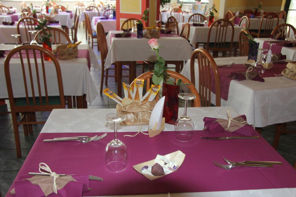 Hotel La Fenice Lignano Sabbiadoro Dış mekan fotoğraf